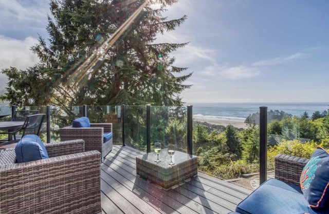 Whalesong Overlook - Meredith Lodging