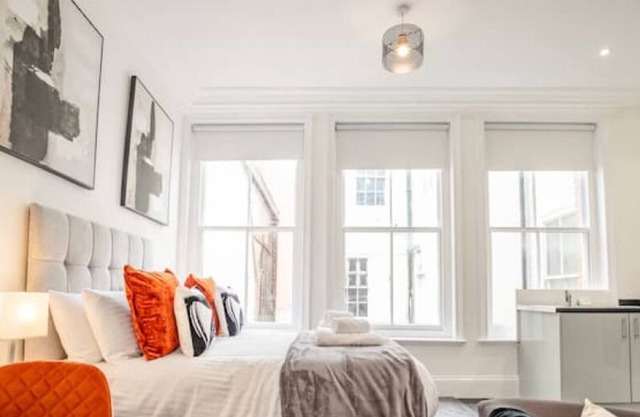 WhiskAwayStays - Foregate Studio - No. 2