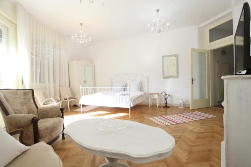 White Opera by NUX