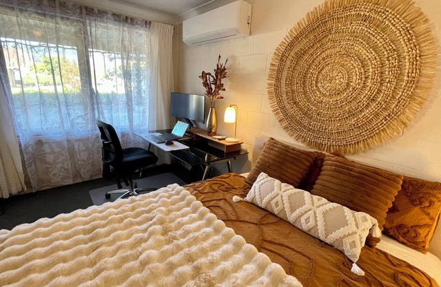 White Rabbit Guest House, Mount Beauty/Tawonga South, Victoria. 35min to Snow