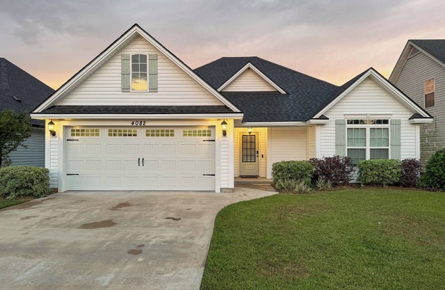 Willow Round Resort-5 min off I-75 w/Lake Views!