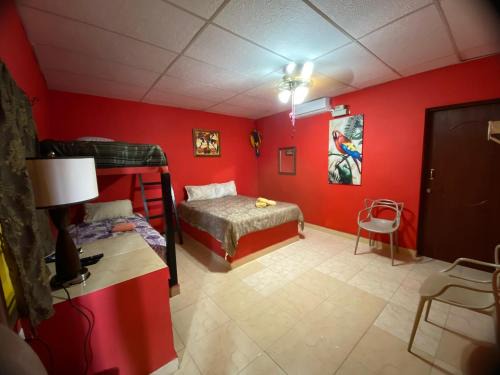 Windmill Hostal