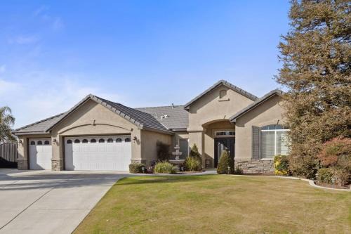 Windward Bay Executive 3BR Office Home Pool