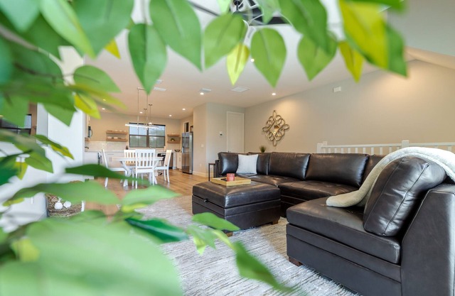 WINTER PARK TOWNHOUSE - NEAR DOWNNTOWN & PARKS
