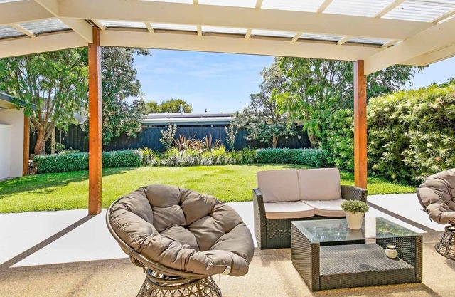 Within Oceans Reach - pet friendly with free WIFI