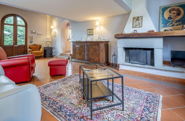 Wonderful private villa for 6 people with A/C, WIFI, TV and pets allowed
