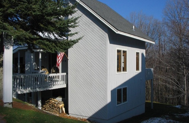 WONDERFUL LOCATION FOR UP TO 10 PEOPLE OR PERFECT FOR ONE FAMILY