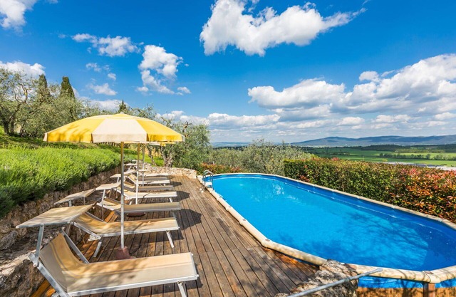 Wonderful private villa for 8 people with WIFI, private pool, TV, terrace and pets allowed