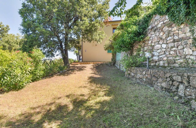 Wonderful villa for 5 guests with terrace and pets allowed