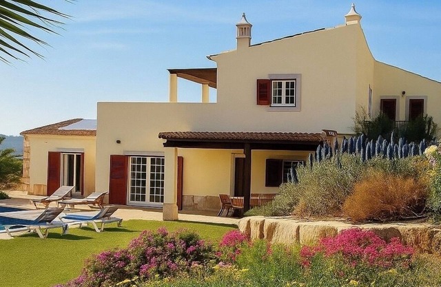 wonderful villa with beautiful view of the mountains