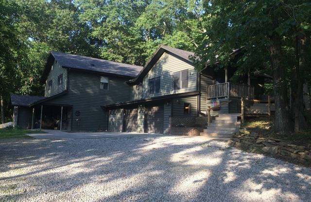 Wooded Way, an unbeatable and relaxing place.a half a mile from heaven.