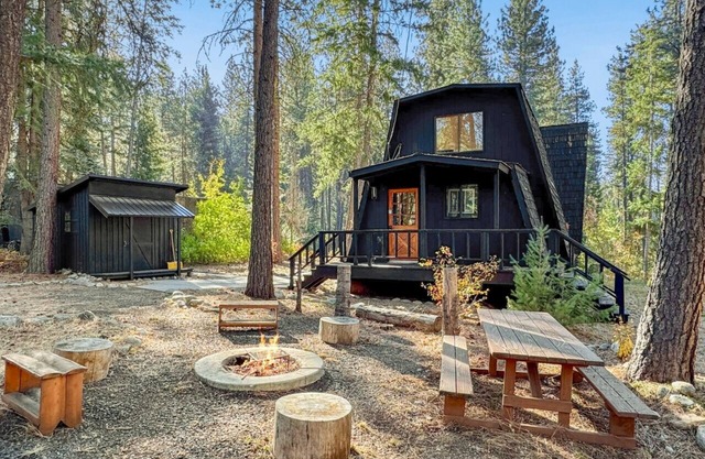 Woodland Cabin .