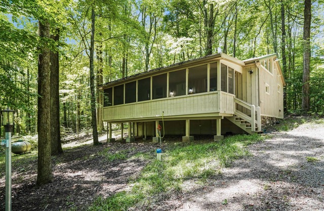 Woodland Cottage | Private Lot
