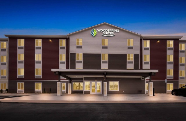 Woodspring Suites Billings