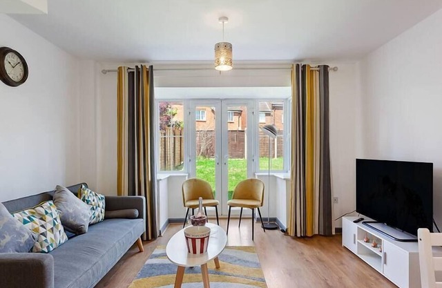 Xclusive Living Stay near Airport / NEC, The Leyburn