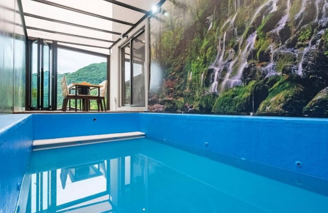 Yangpyeong Chorokbam Pool Villa Pension
