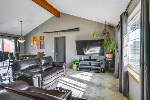 Yard Space with Fire Pit Kenai Getaway!