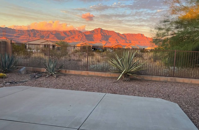 You've just found the Desert Paradise Knockout Views beautiful, gated community