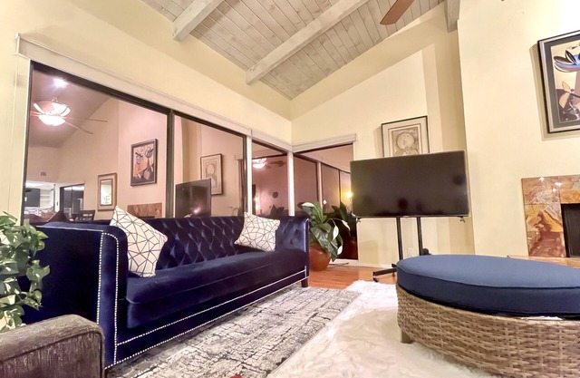 🌵 Your Desert Getaway: near Tennis, Golf & Indian Wells! Pets OK! 🌴