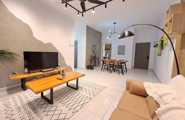 Youth City Residence/3 Room/KLIA/Nilai/Pool