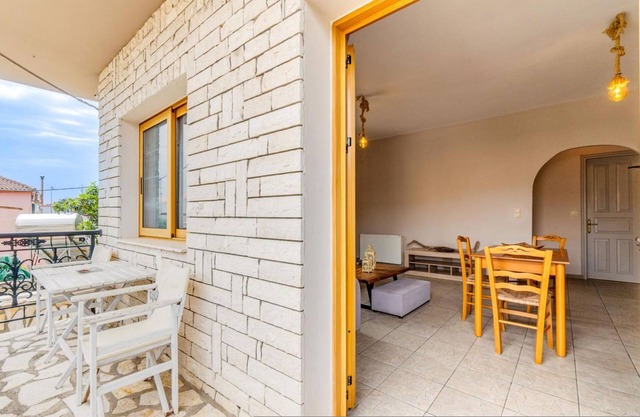 Zante Apt in Gaios with 1 bedrooms and 1 bathrooms