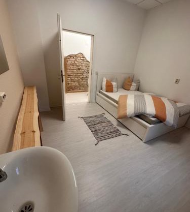 Zentrale Unterkunft am See