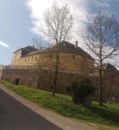 Zum Ritter Ferienwohnung 500 Meter zum Freizeitpark Plohn