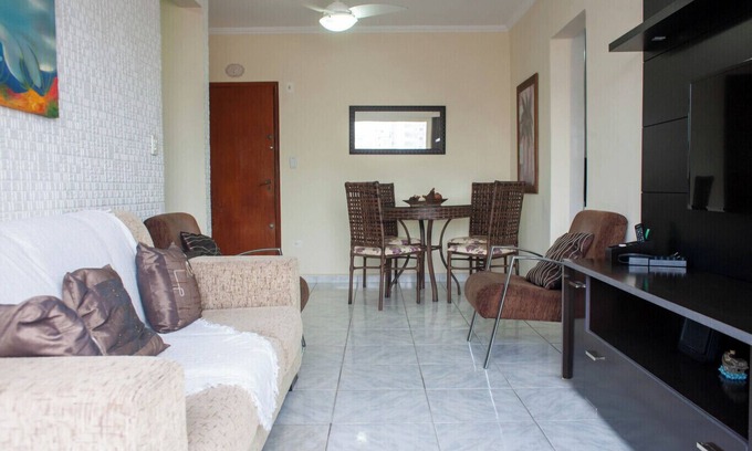 Praia Grande Apartment | Ótimo apto c excelente localização a 100m da praia