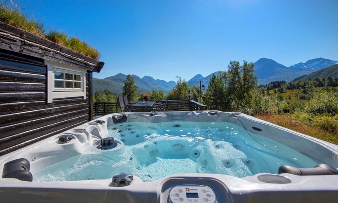 Møre og Romsdal House | Økslevegen 2