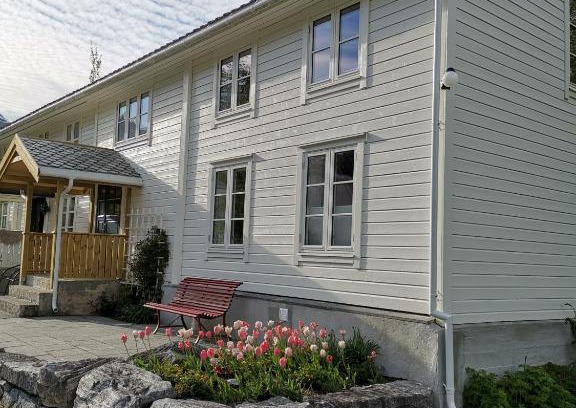 Andalsnes House | Østigård 1810