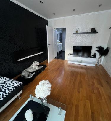 Prague 4 Apartment | Útulný prostorný tichý byt v blízkosti centra