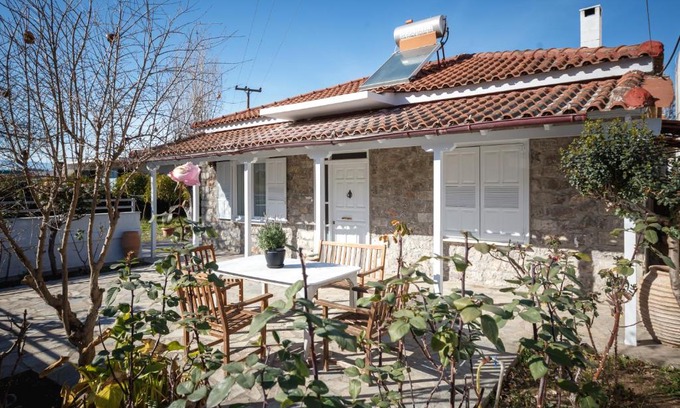 Aria House | ΆΘΟΣ (ATHOS)
