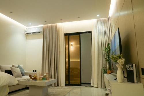Al Aqiq Apartment | استديوا " بلكونه "