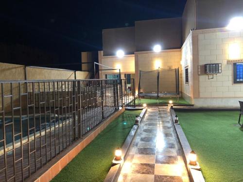 Umluj Ski Chalet | استراحة الفخامه