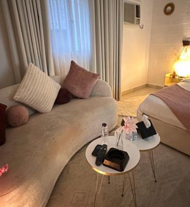 Qurish Street Apartment | تواق