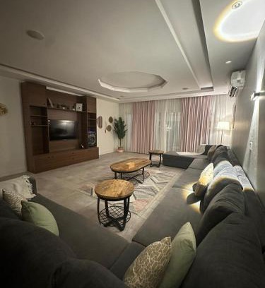 Durrat Al-Arous Ski Chalet | درة العروس شاطئ برادايس لاڤيستا عائلات فقط