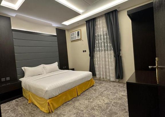 Khamis Mushait Hotel | روزا الواحه للاجنحه الفندقية