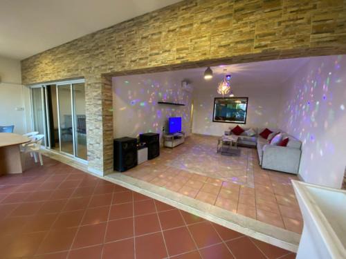 Durrat Al-Arous Apartment | شاطي الحالمه درة العروس ذهبان