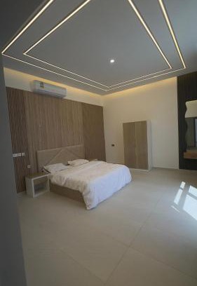 Heritage District Ski Chalet | شالية القمر