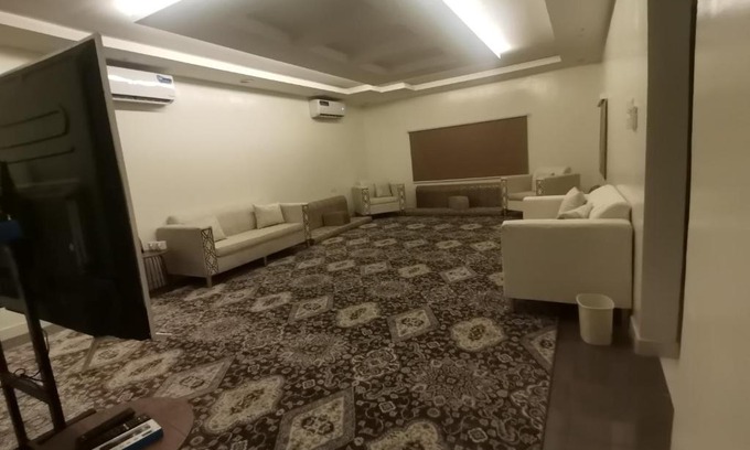 Az Zulfi Apartment | شاليه جبل السلام