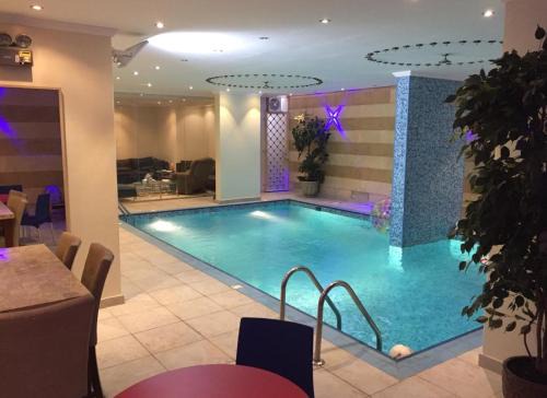 Mecca House | شاليه ريلاكس سبوت حي الحمراء مكة المكرمة Relax spot Al-Hamra