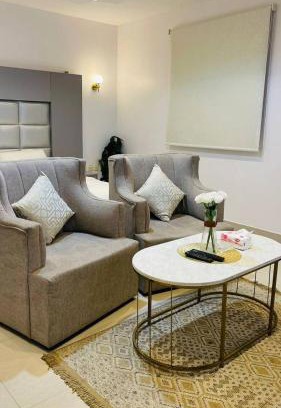 Al Kharj Apartment | شقة اسـتـديو أنـيـق بـدخول ذاتـي