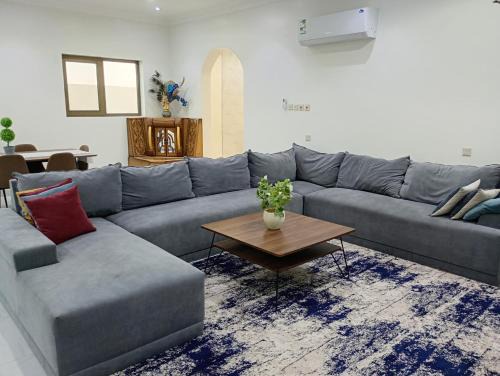 Al-Hofuf Apartment | شقة مفروشه ومريحة وقريبه من المناطق السياحية عوائل فقط