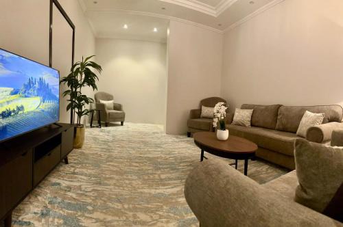 Al Baha Apartment | شقق فاخرة خلف فندق مدينة السحاب