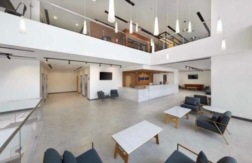 Al Aziziyah Hotel | فنادق الوحدة محبس الجن