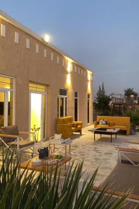 Falaj al Moalla Ski Chalet | مزرعه فلج المعلا