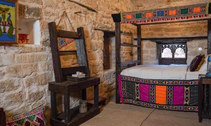 Taqah Hotel | نزل كوفان التراثي Koofan Heritage Lodge deluxe queen room