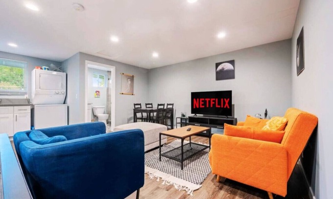 West Hills House | ৎ୭Pentland Way Havenৎ୭ well-equipped kitchenette