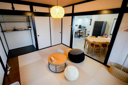 Matsuyama Apartment | えにしの宿