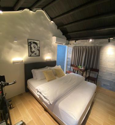 Tongxiao House | 內之島旅宿 House